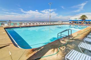 Regency Towers 910 - 9