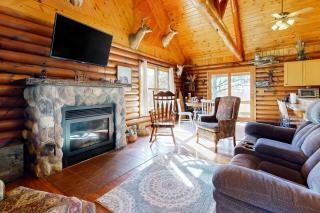 Hager Cabin AND Loft - - 8
