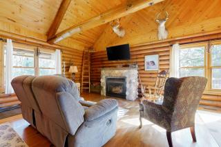 Hager Cabin AND Loft - - 6