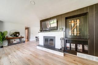 Home Less Than 1 Mi to Lake Erie and Shades Beach Park! - 6