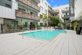 A Modern Escape - 2-Bed Bliss in Santa Monica - Cultural & Coastal Core - 4