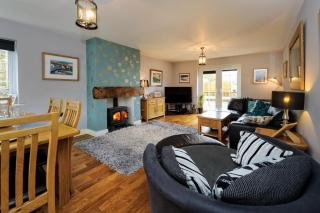 Drws y Llan - Llanengan - 6