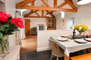 Geufron Barn - 9
