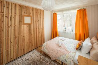 Garden Room Near Heathrow - 8