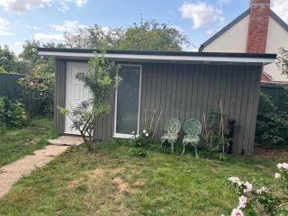 Apple Tree Chalet - 9