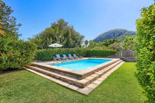 Villa Rafaleta by Villa Plus - 1