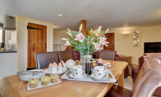 Threshing Barn - Bampton - 4