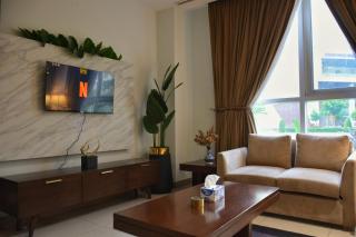Goldcrest Mall & Residency One Bedroom Suite DHA Phase 4 Lahore - 2