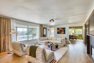 Walk to Beach Shops Fireplace Patio Dining Firepit at Manzanita Ave. - 4