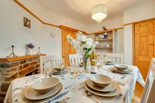 Coastguard Cottage - 5