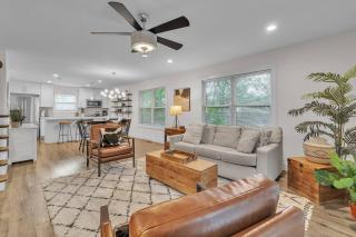 The Newly Built Custom Townhome by Granger Gardens - 7