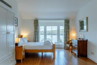 Chapel Mead - 1