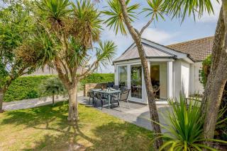 Cowries - Saint Merryn - 0