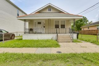 Work & Play: Colorful Home in Heart of NOLA! - 8
