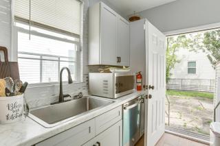 Work & Play: Colorful Home in Heart of NOLA! - 2