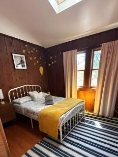 Charming Garden Cottage & Walk to UC & BART & Parking - 5