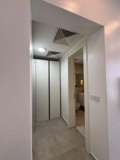 Tastefully Furnished 3 Bed Apartment - 4