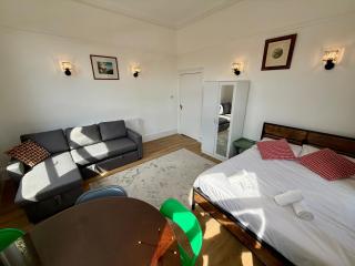 The Finchley Grand Flat I - 7