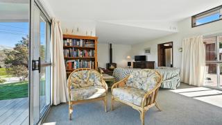 Maison Pierre Rouge - Duvauchelle Holiday Home - Duvauchelle - 5