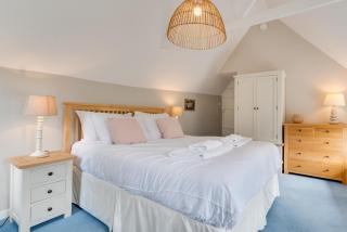 Well Too - Helford - 2