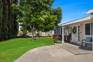 Modern Cali Comfort- Spacious 3BR Home Near Disneyland & Beaches - 6