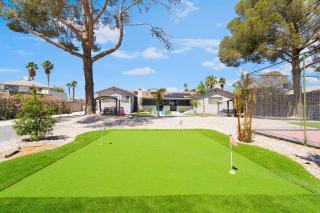 NEW! Cozy Studio, Pool Access, BBQ - 30 Days Stay - 3