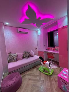 Suite of 4 bedrooms & Heated pool in our beautiful home - 5