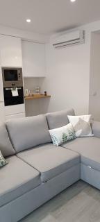 Skynest 59 Faro Airport Guest House - 4