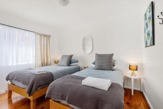 Lake House - Pet Friendly - Waterfront - 4