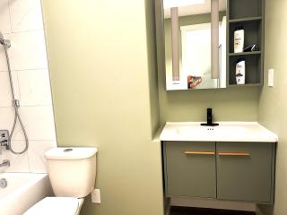 Orchard Cottage - Lantzville - 6