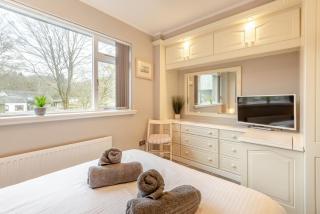 Mews Cottage - 1