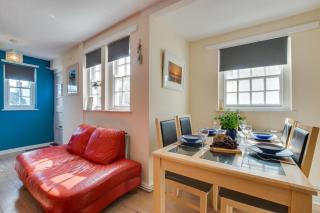 14 Virgin Street - St Ives - 3