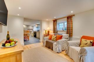 The Ancient Cottage - 3
