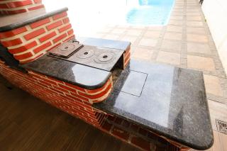 Mansão com Piscina e Área Gourmet em Venda Nova - 1