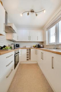 18 St Nicholas Court - 7