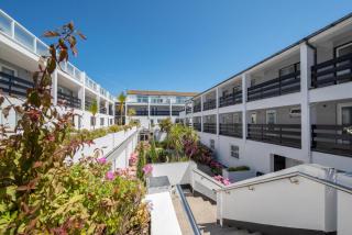 18 St Nicholas Court - 2