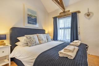 Harbourside Cottage - 7