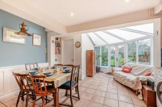 Malt Shovel House - 2