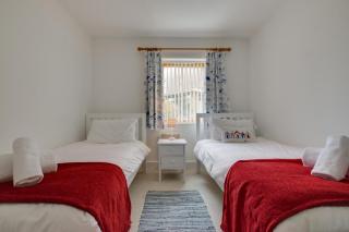 Seahorse Apartment - Porthleven - 2