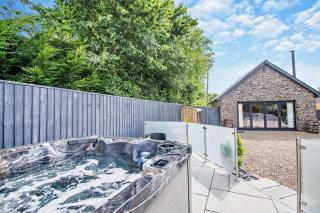 Brook View Cottage - 0