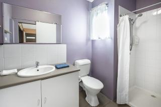 Cozy comfort at 106 Thacker St - 3