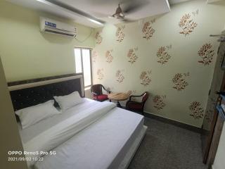 Hotel O Mahavir Guest House - 4