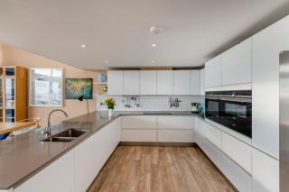 The Penthouse - Hythe - 2