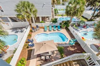 Barefoot Beach- Steps to Beach Pool Pet Friendly - Myrtle Beach - 3