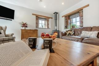 Paxton View Barn - Llanddarog - 3