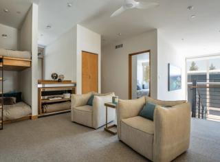 True Ski In Out Luxury Hot-Tub on Deck 2 steps to Home Run at Northstar Close to Ritz - 7