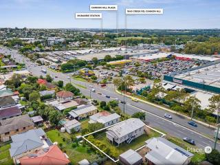 Nice cozy refurbished house 15 mins to Brisbane CBD - 3