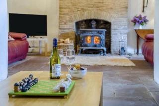 Great Tre-Rhew Farm - Llanvetherine - 3