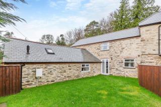 The Byre - Home Farm - Werrington - 3