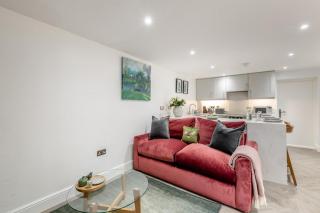 Darnley Lodge - Cobham - 7